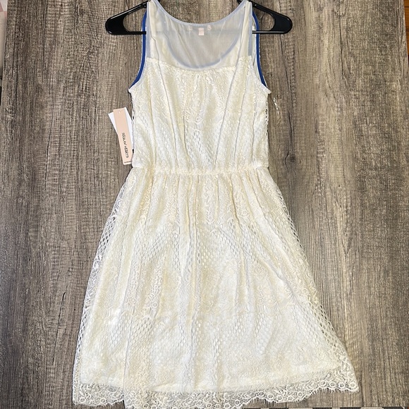 Sequin Hearts Cream Dress (NWT) - Picture 3 of 3